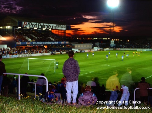 Communications specialist & Wigan Athletic blogger #wafc https://t.co/LlXEWYABUm Also @ https://t.co/JBiTJvRkku