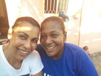 deboraevivi's profile picture. 