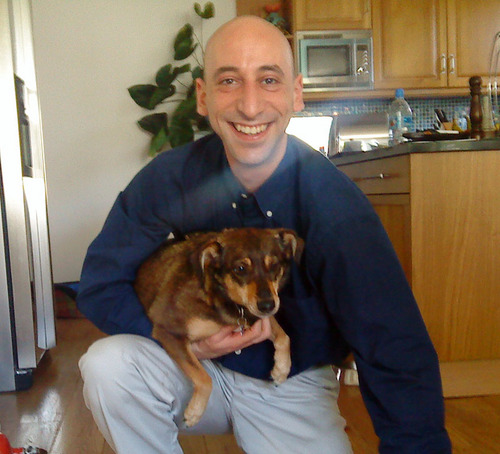 Tango salsa and west coast swing dancer, martial artist, business consultant, jeweller, e-commerce websites owner and self development enthusiast from Scotland.