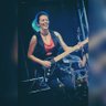 ElisFilippini's profile picture. Guitarist (https://t.co/FudvoM25Bs) |
Music therapist | 
SongBox Audio Co-founder