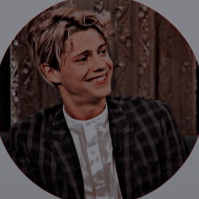 ⠀⠀⠀ ࿇ ⠀⠀⠀ . . .⠀⠀❛I never wanted you 𝐋𝐈𝐕𝐈𝐍𝐆 off of a 𝘋𝘦𝘢𝘥 𝘦𝘯𝘥, the things I’ve said was to 𝑬𝒏𝒄𝒐𝒖𝒓𝒂𝒈𝒆 you not to drown you.❜