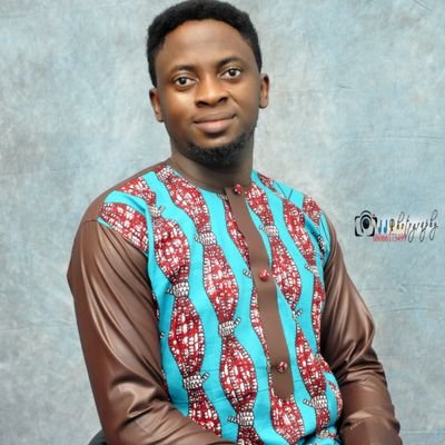 TaiwoFasua's profile picture. A lover of the Creator who sees service to humanity as an act of worship of Him. Dental Surgeon, Entrepreneur, Writer, Fun Lover!