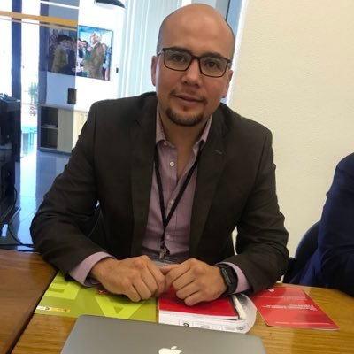 Jefe de la Unidad de Atención al Derechohabiente y Comunicación Social de @ISSSTE_HGO