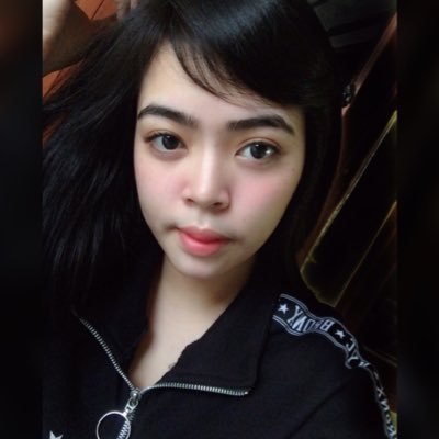 malam, berdurasilah lebih panjang 🌙