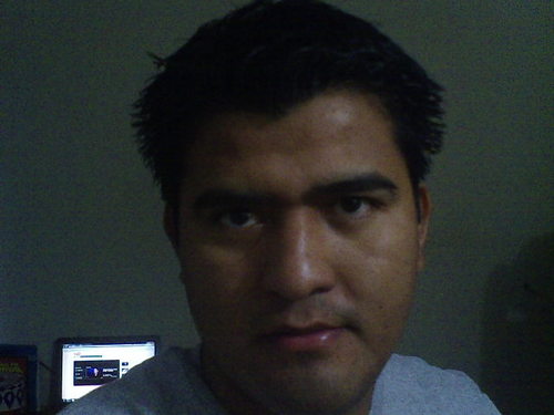 sonricks_222's profile picture. con ideas vagas y realidades con pies en la tierra.