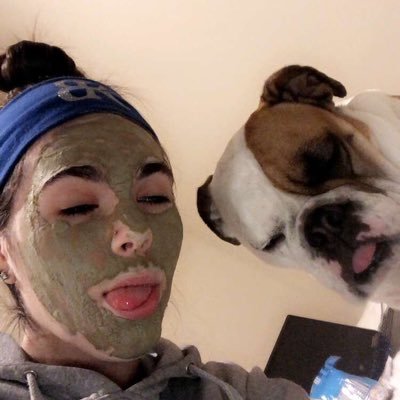 Madisoneelliott's profile picture. 