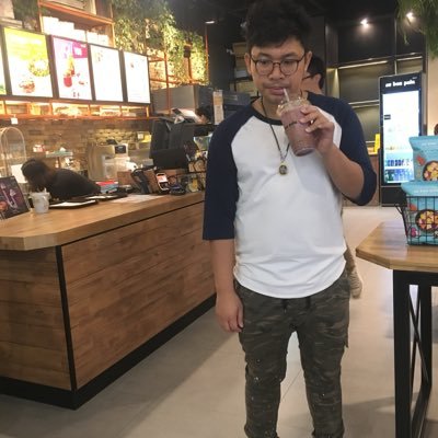 iChaithat's profile picture. 