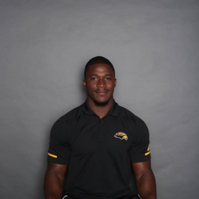 n_fosa's profile picture. Why accept failure when success is free?!? | UofM Assistant Coach 🐯 egibbs@memphis.edu