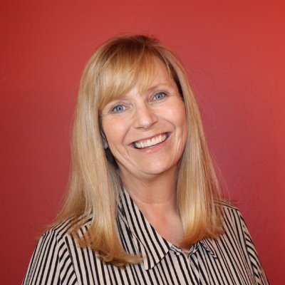 The self storage industry's leaders in employee training. With over 30 years of experience, Carol Mixon can help your employees improve their customer service!