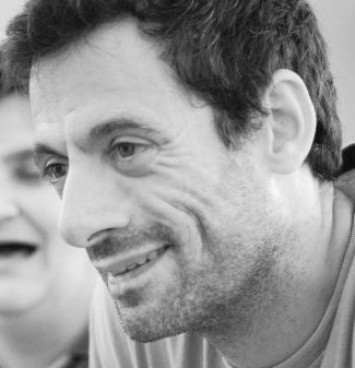 Simao_Rubim's profile picture. British citizen working in Portugal. Love politics. Freelance Actor
#ImpeachTrump #PeoplesVote #StopBrexit