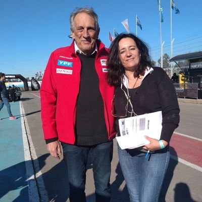 PERIODISTA
Conductora y productora en Radio Uruguay Rosario https://t.co/nrA7sW3BlM