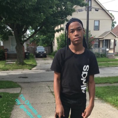 RaphelleW's profile picture. Rae gxng