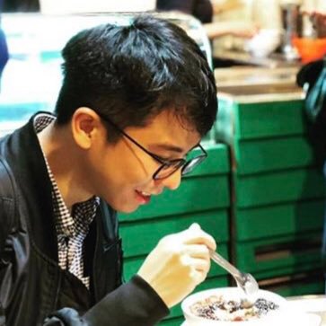 louislo1006's profile picture. Tech Enthusiast / Cat Lover / Investment Analyst