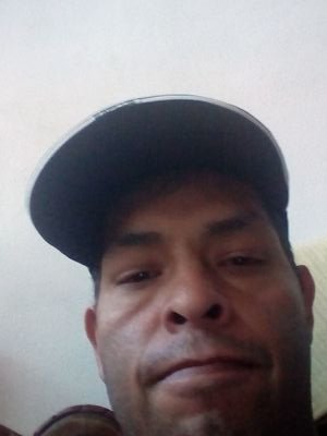 Benjami24996202's profile picture. BENJAMIN AYALA