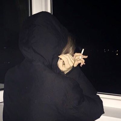 kana_kana_2000's profile picture. ヅ大🤢 よろしくお願いします！☺️🙏 UoA/あいみょん/NEWS/ディズニー/(卍￣･ω･￣)卍ドゥルルルル