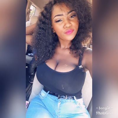 BongieBee8's profile picture. 