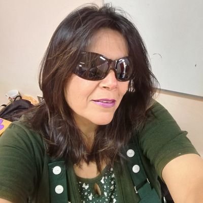 SUD, Chilena...Feliz y agradecida  por todo lo que tengo...
Amo lo que hago!!!