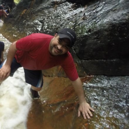 PaezYimmy's profile picture. nada