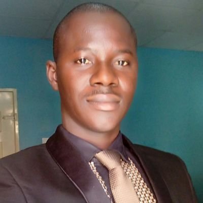 Stargazer, culture enthusiast, idea lover, security pro, economist and dreamer.