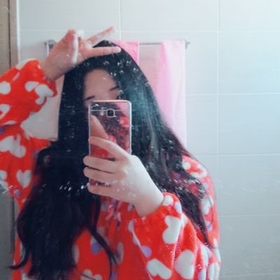 0N1LOVmH3tTqZ2J's profile picture. ㅎㅇ