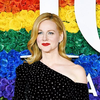 LauraLinneyNews Profile Picture