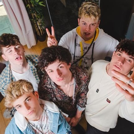 roadiestickless's profile picture. Brooks lane 🙈cheat Lane 🌵- @fovvs 

Ig~ @ roadtriptickles