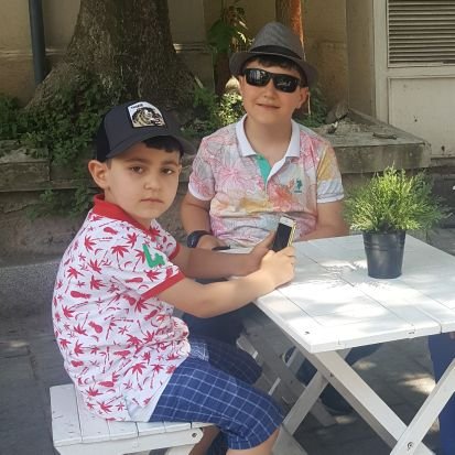 yvz42's profile picture. 