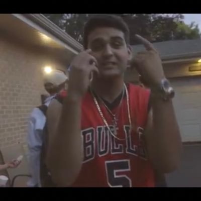 Up and coming rapper.. Your girlfriends favorite rapper.. VUNB😈.. Don’t sleep😴.. Summer mixtape “Global” OUT NOW.. Booking & Beats : Vedomgmt@gmail.com