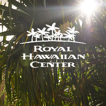 #RoyalHawaiianCenter is Waikīkī's largest shopping attraction w/ three blocks of fabulous shops & restaurants just minutes away from Waikīkī Beach.