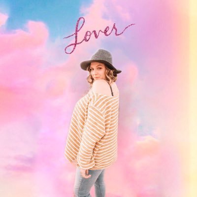 rainbowswift's profile picture. 20!