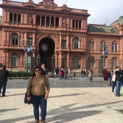 Contadora. Aun espero mi carta para #Hogwarts #GameOfThones A veces la soledad es tu mejor compañía...