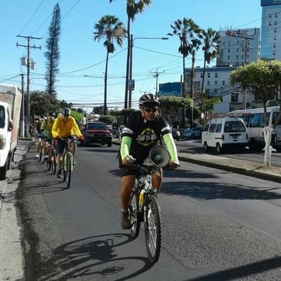 Ciclista | Promotor de la BiciCultura en la ciudad | Coordinador de Pedaleando El Salvador 🚲.