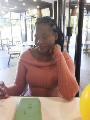 0lefileT's profile picture. love lead