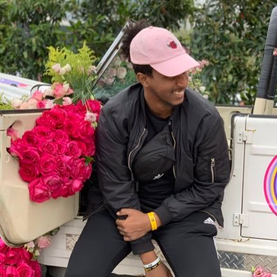 yonatan_360's profile picture. Ethiopian 🇪🇹|ΑΦΑ 🤙🏾🦍| Be the best you.