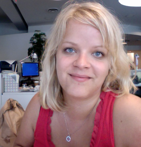 onlychanelno5's profile picture. I make words. I make pictures when words can't tell the story. I simplify complex ideas. feminist. nerd. humanist.