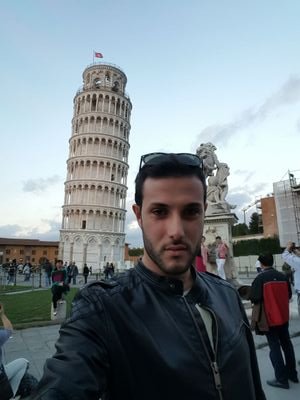 LibroMichele's profile picture. 