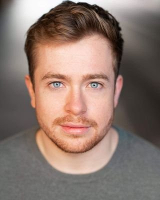 Actor, Mountview Grad, repped by Davis Gordon...I bloody love steam trains, he/him