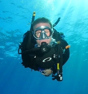 Dad, Husband, Skier, Diver, and Real Estate Developer to pay for it all. A lover of all things outdoor, enjoyed with my wife and daughter.