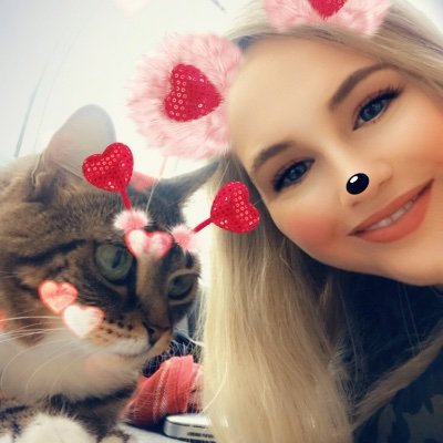 dayna_marilee's profile picture. 