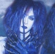 AosukiYui's profile picture. 一个追老叔叔的人形自走咸鱼