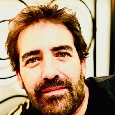 Producción técnica de eventos, localizador de exteriores para cine y publicidad.