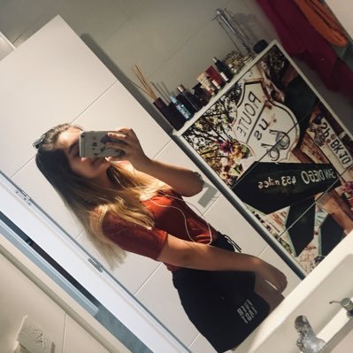 bml11___'s profile picture. _So baby be the life of the party_💜 Jonah Marais💗 IG: @xxbml11