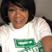 Regina Hunt - @ReginaH45246353 Twitter Profile Photo