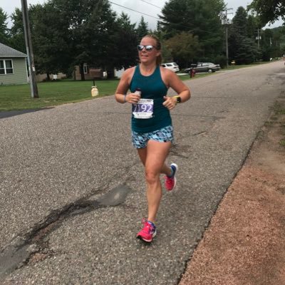 Crazy Running Girl. 26.2 x 26 (3:30.02) | 13.1 x 16 (1:41.24), #RunHappy Ambassador. RRCA Running Coach. #FitFluential. lora@crazyrunninggirl.com