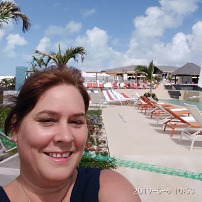 AdianetGr's profile picture. 