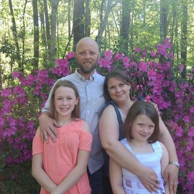 Love anything to do with the RAZORBACKS!! #WPS #GoHogs #YESSIRR Father to two wonderful girls and husband to great woman. #FamilyMan #MAGA #TRUMP2020