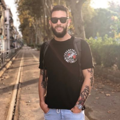DJ apaixonado por Musica, fotos, viagens e por esse mundao!