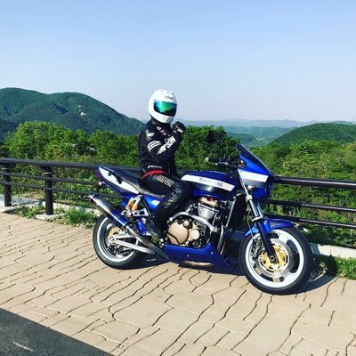 tabibit39690359's profile picture. 皇紀2685年 旅と日本🇯🇵、平和と食を愛します。若かりし頃から世界30数ヶ国を旅してきました。その中で私が感じた事は、日本は本当に素晴らしい国です。総合的に判断し、世界で一番住みやすい国かも知れません。そんな祖国日本を心から誇りに思い、愛して止みません。#日本のこころ