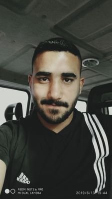 أحب الذي يبقى جميلا كما عرفته أول مرة
💙 لا تغيره الأيام ولا حديث الناس 💙