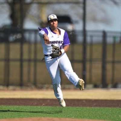 a_mart_27's profile picture. 🇩🇴 | 978